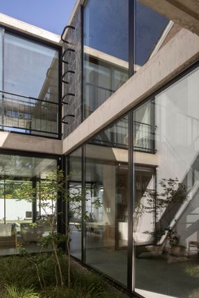 Olivos House