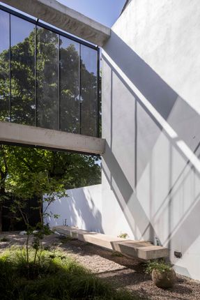 Olivos House