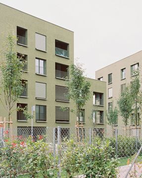 Housing Črnuški Bajer