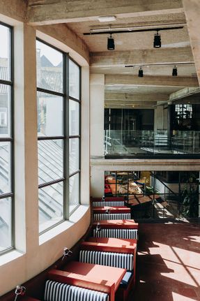 Wintercircus Technological and Cultural Hub