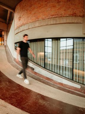 Wintercircus Technological and Cultural Hub