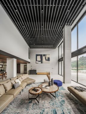 Rendezvous for Four Generations Residence