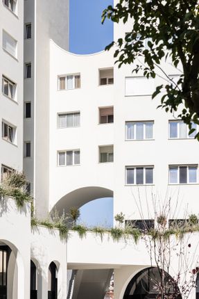 River Residence Tirana
