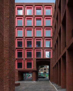 Fish Island Mix-Use Building University of Arts London