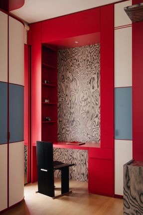 16 Crimson Unfold Apartment
