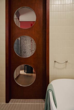 16 Crimson Unfold Apartment