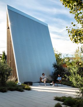 Skylab Headquarters + SkylabSHOP