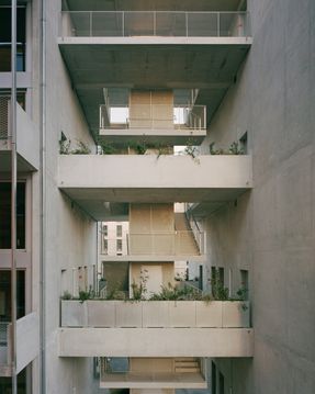 Volumes Capables Collective Housing
