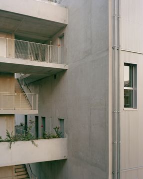 Volumes Capables Collective Housing