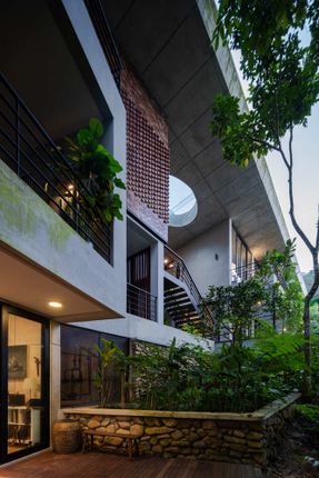 The Rainforest Residence