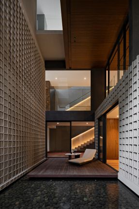 The Steric Spes House