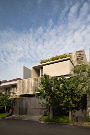 The Steric Spes House