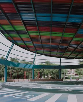 UH INFONAVIT Iztacalco Housing Unit and Public Space
