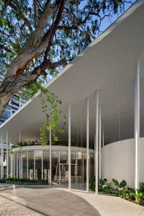 Pavilion Tess