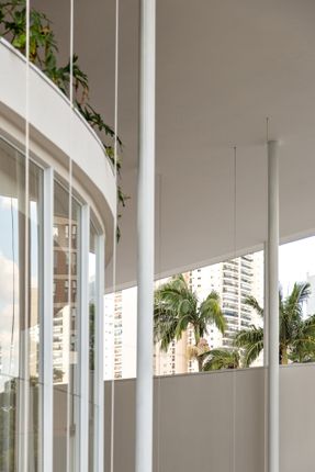Pavilion Tess