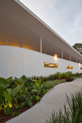 Pavilion Tess