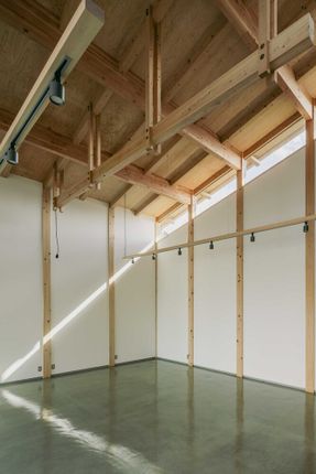 Gallery in Ishiyama