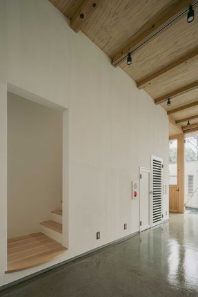 Gallery in Ishiyama