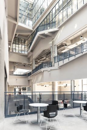 Construction and Renovation of Shanghai University Yanchang Campus