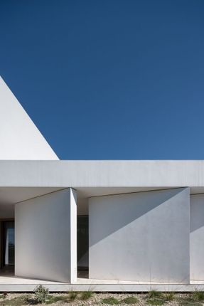 House With Gills