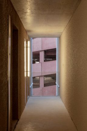 La Roca Student Housing