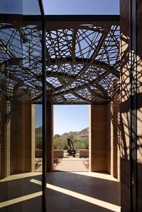 Desert Fairway Residence