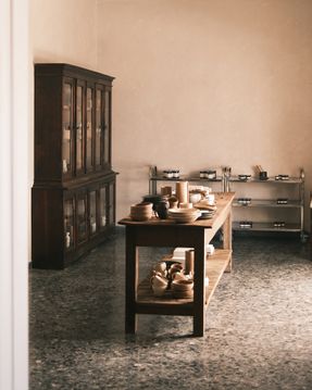 Concept Store & Bar 1oam Apotheke