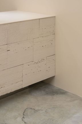 PAPAYA Brand Showroom