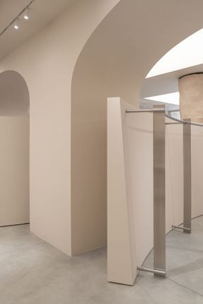 PAPAYA Brand Showroom