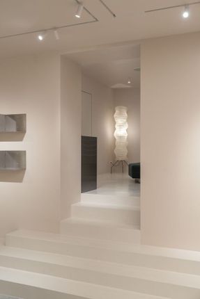 PAPAYA Brand Showroom