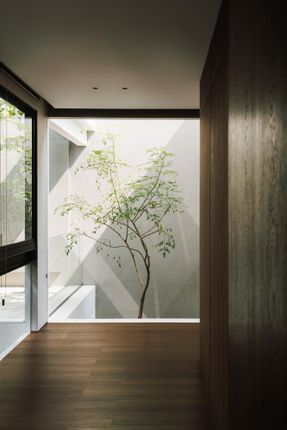 DK.52 House / Studio Avana