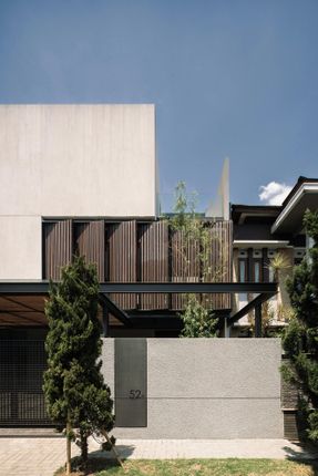 DK.52 House / Studio Avana
