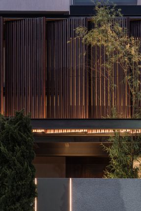 DK.52 House / Studio Avana
