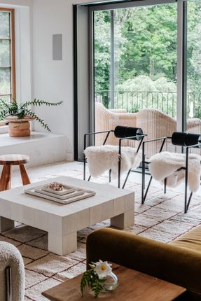 Lake Lydiard Home