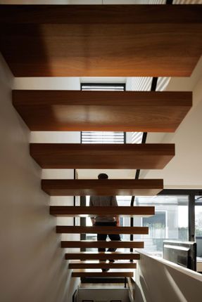 PI House
