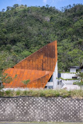 Paul Chiang Art Center