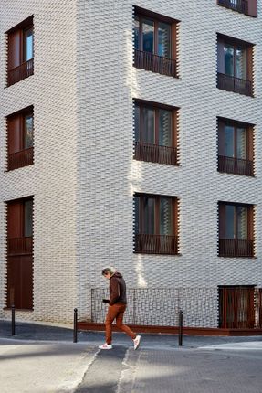 Un Toit - Parisian Residence