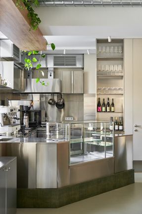 Acacia Coffee & Wine Bar