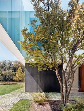 Highland Park Residence