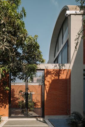 Teen Vaults House