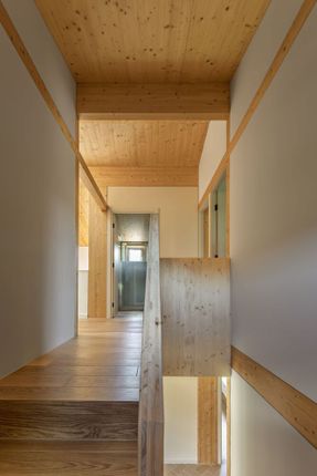LC House