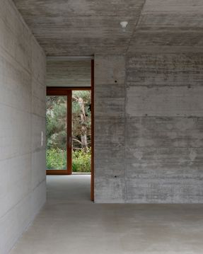 House With Two Courtyards
