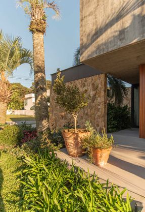 Basca House