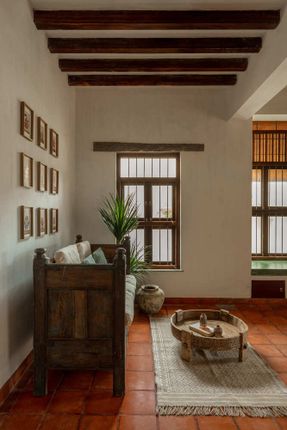 Adorn House