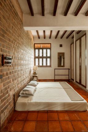 Adorn House