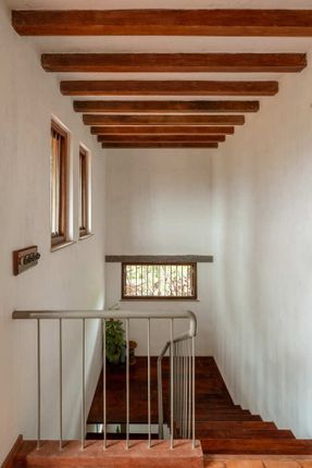 Adorn House