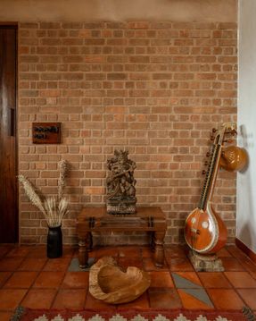 Adorn House