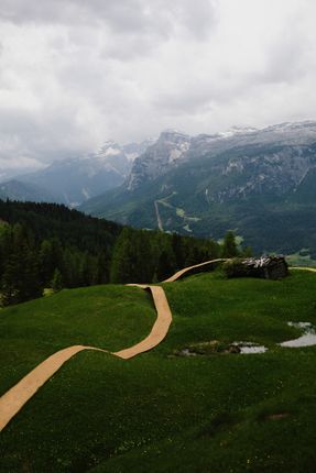 Trace Of Land