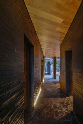 River Sea Villa