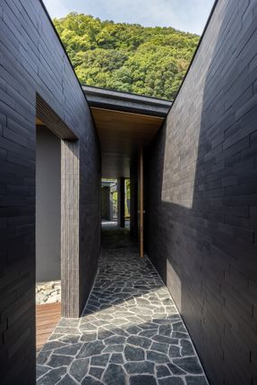 River Sea Villa